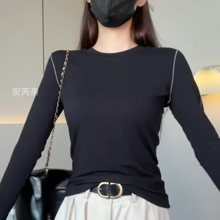 VOCKOO黑色圆领撞色长袖T恤女秋冬季新款小众设计感正肩上衣内搭