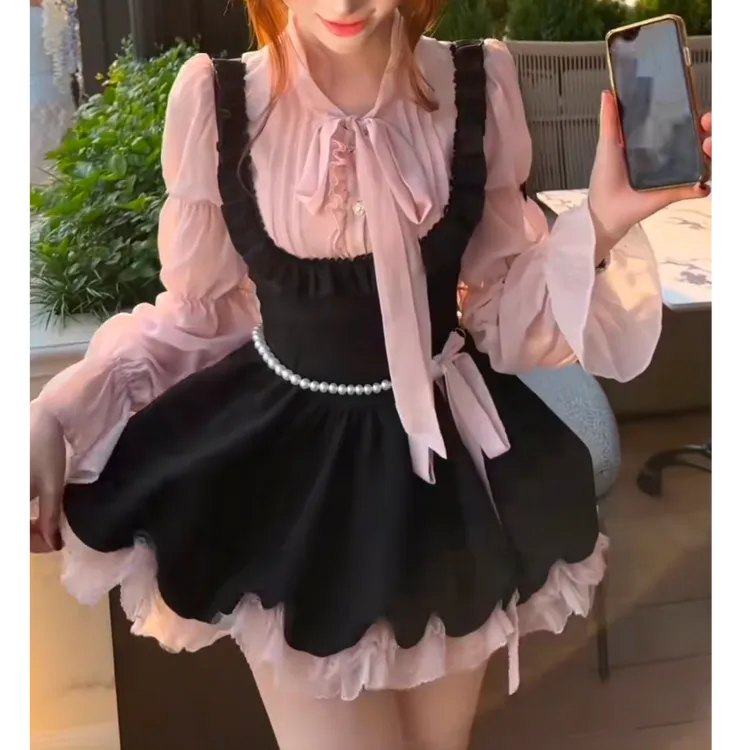 韩系甜美风套装女洋气减龄衬衫巨好看的两件套早秋新款背带花苞裤