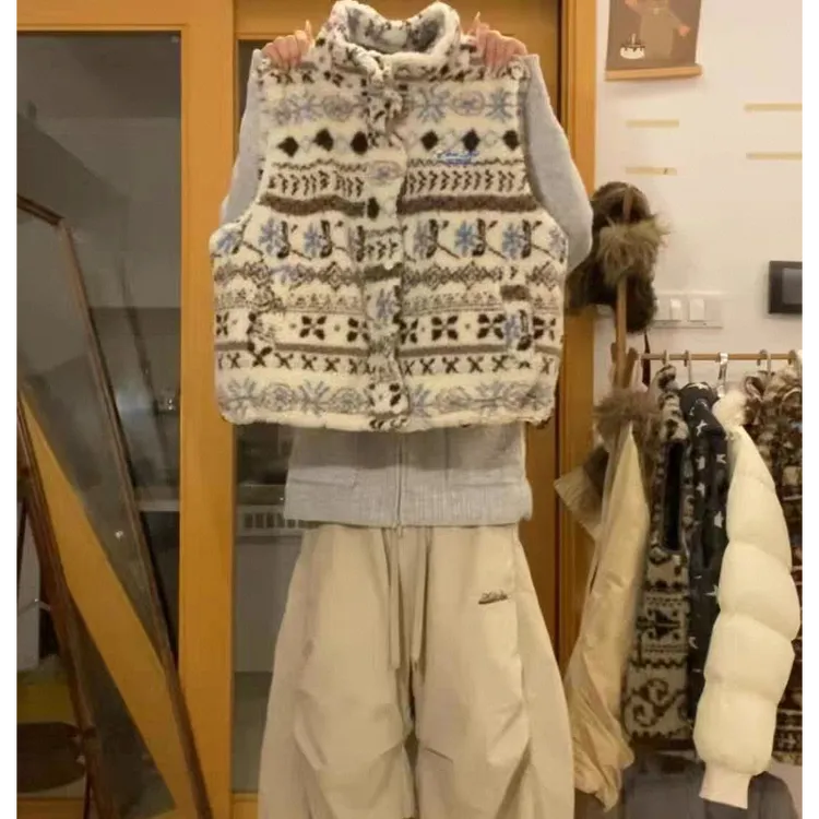 甜美风复古费尔岛提花羊羔绒立领棉服马甲女冬季保暖无袖外套潮