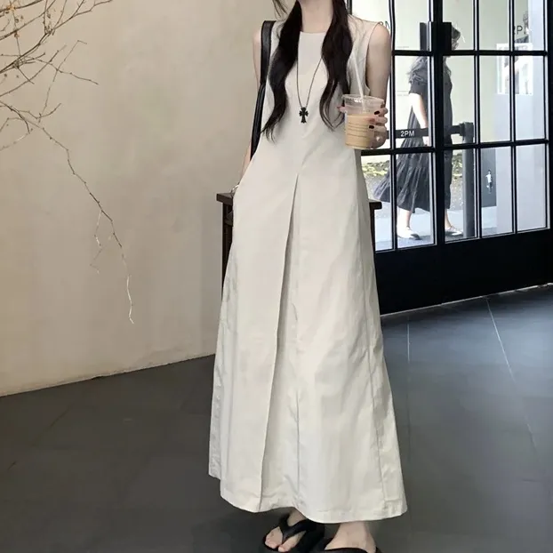 无袖背心连衣裙子女夏新款小众设计海边度假风高级感长裙2430