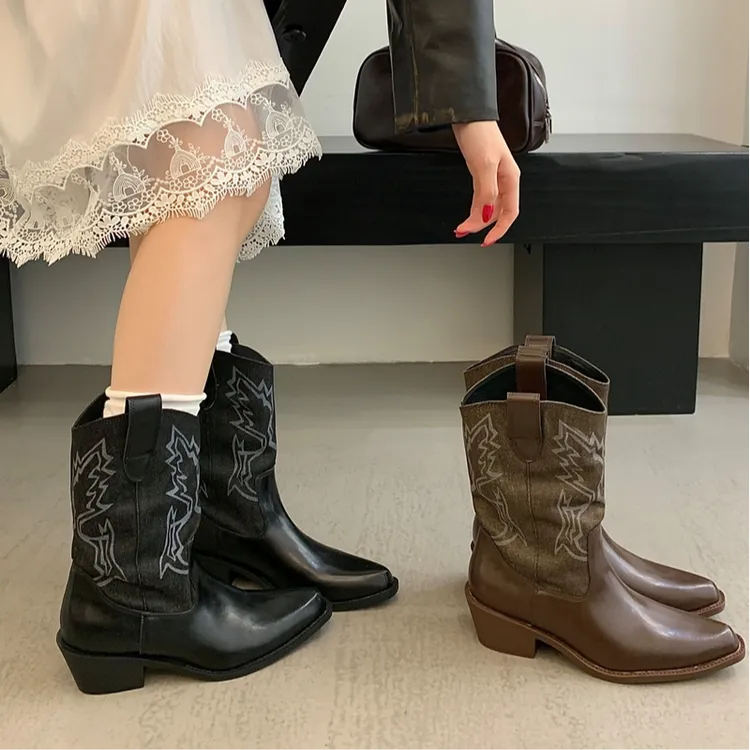 SGL-8888-1复古民族风短靴女秋季中筒西部牛仔靴尖头刺绣骑士靴子