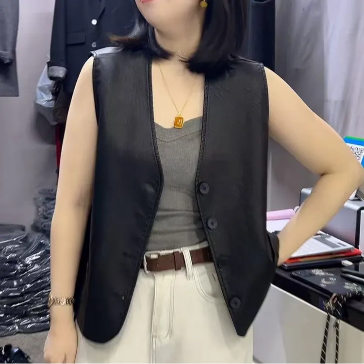 8812秋款皮U马甲