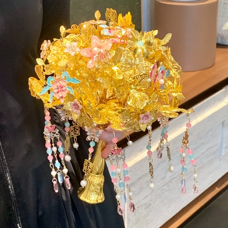 金色手捧花新娘diy成品材料包新婚礼物实用手工结婚秀禾闺蜜高级