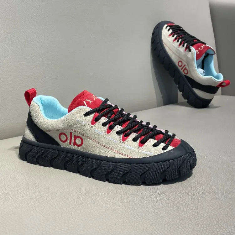 休闲板鞋男士青少年情侣磨砂皮百搭夏季透气秋季潮鞋低帮系带时尚