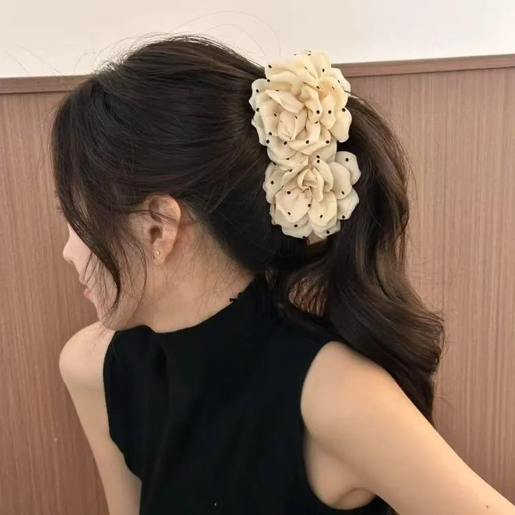 秋冬黑白波点玫瑰花朵发夹2025新款香蕉夹后脑勺横夹低马尾抓夹女