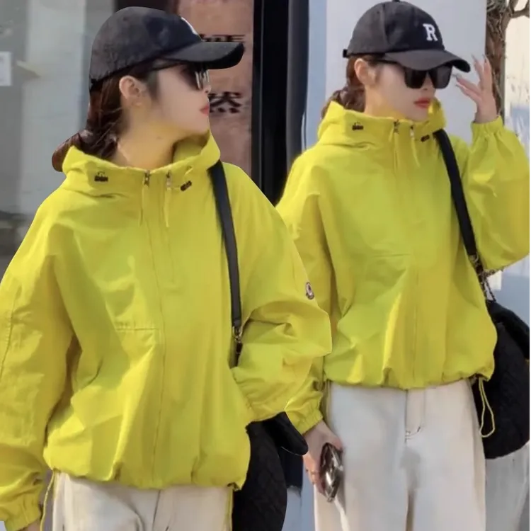 短款双拉链连帽冲锋衣外套女2025春款新款宽松显瘦小个子夹克上衣