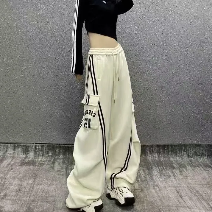 2025春夏款美式条纹拼色兜兜宽松弯刀休闲裤女高腰显瘦百搭运动裤