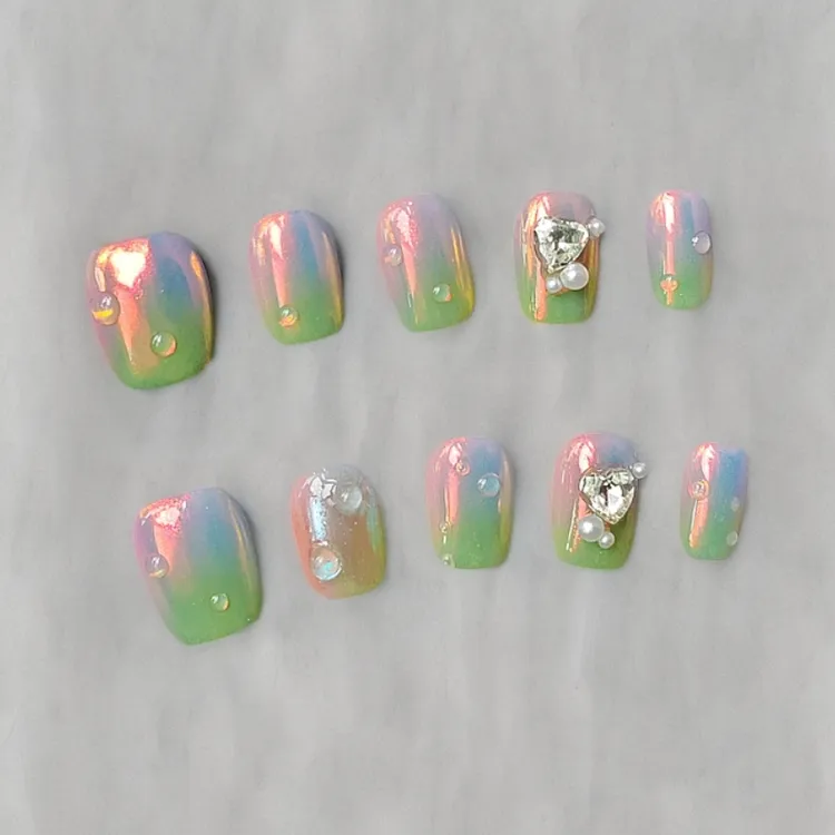 【青曼】气质冰透激光撞色千金猫眼美甲纯手工穿戴甲新款短款显白