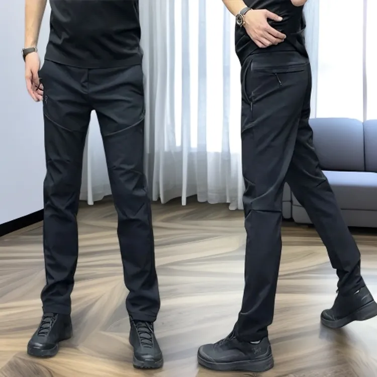 男士潮牌冬季加绒休闲裤黑色直筒裤户外冲锋裤简约长裤男秋冬款裤