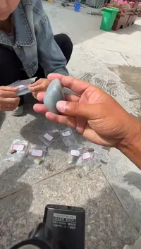 未镶嵌和田玉（糖玉）挂件和田玉