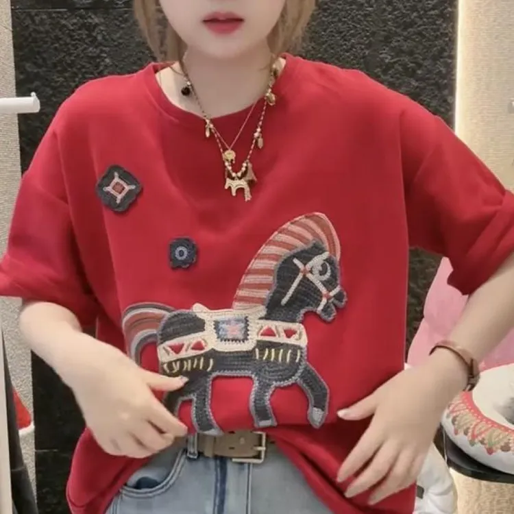 2026新款红色网红潮款设计时尚简约短袖T恤宽松显瘦百搭减龄上衣