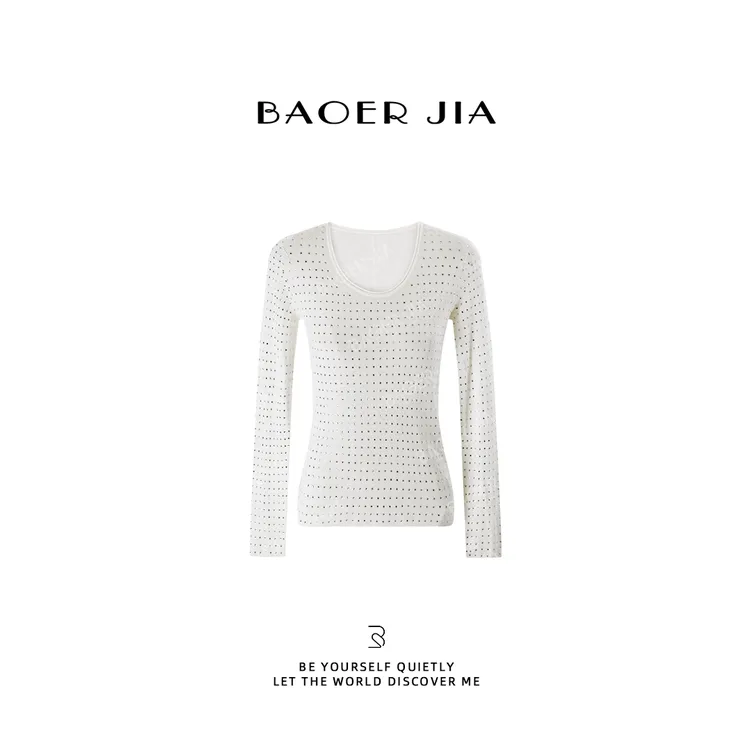 88-【璀璨圆领】宝儿家含幂BV112925410冬季款烫钻套头绵羊毛上衣