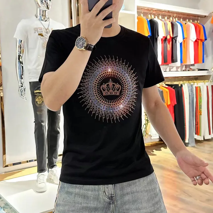 2025夏季新款潮流烫钻男士短袖T恤休闲百搭高品质修身圆领半袖