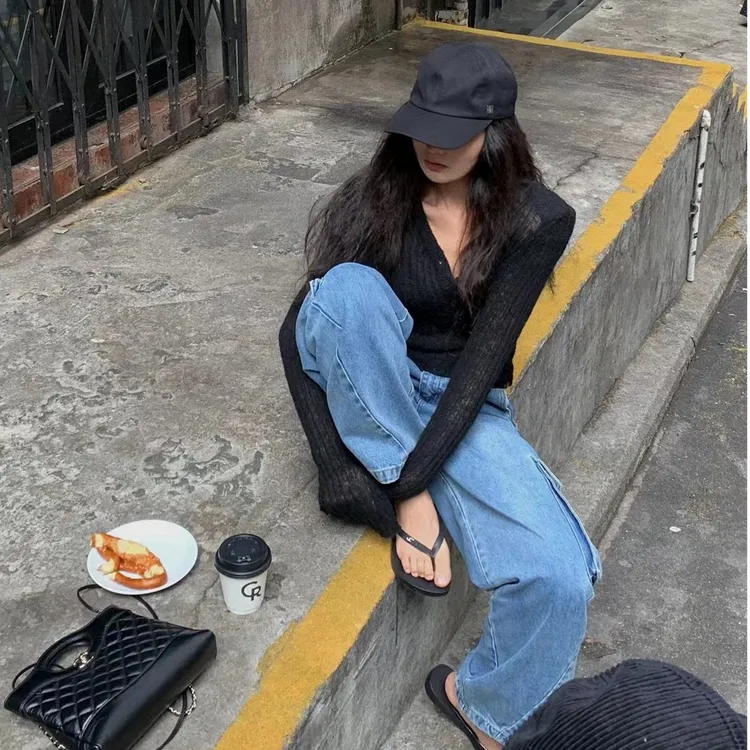 美式设计感不规则V领小衫针织衫套头内搭上衣春季新款打底衫女装