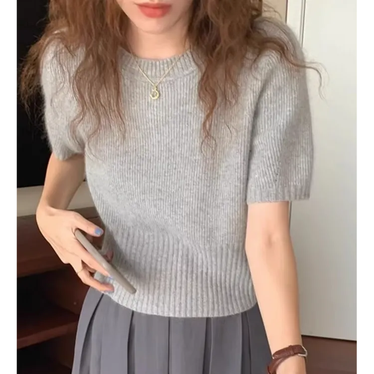灰色收腰圆领短袖针织衫女春秋高级感软糯内搭毛衣泡泡袖短款上衣