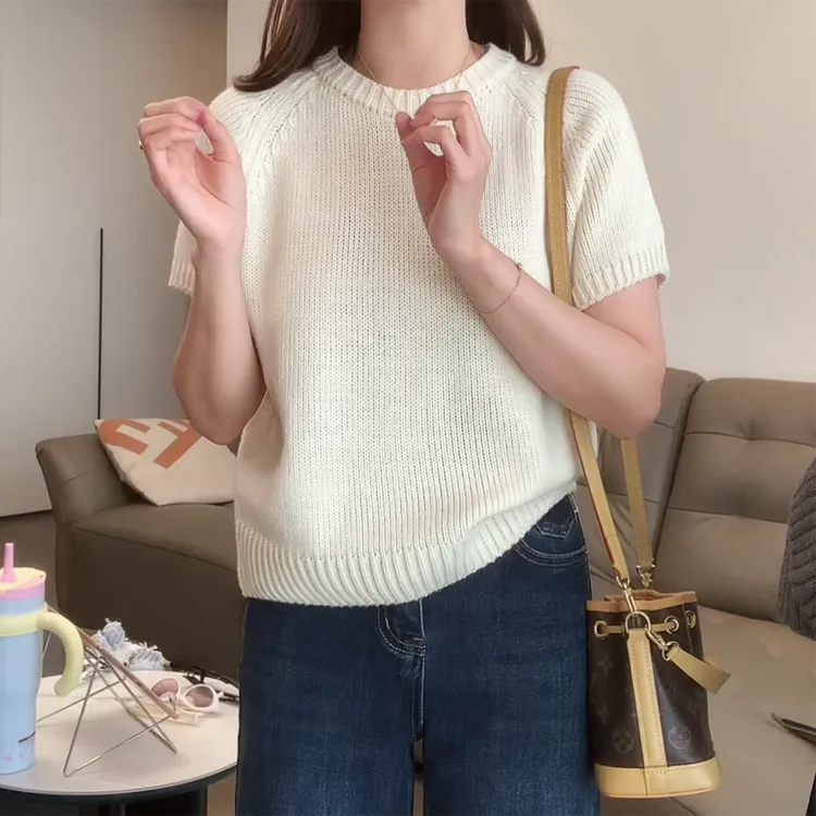 【轻风】秋季新款韩版百搭纯色气质显瘦针织短袖C5948