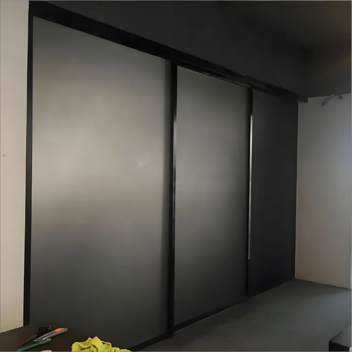 客厅浴室玻璃贴膜灰色磨砂透光不透人办公室防窥移门装饰膜窗户膜