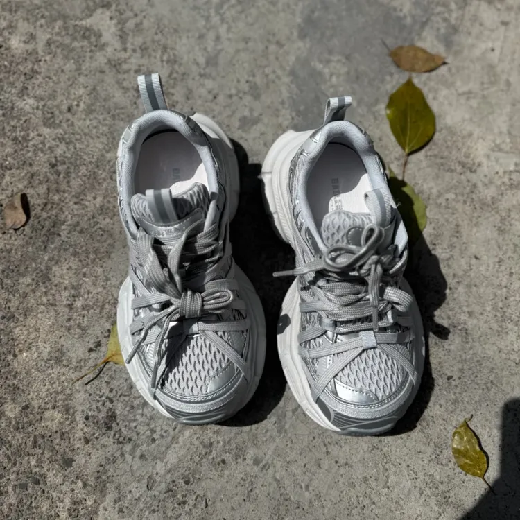 复古做旧绑带设计厚底老爹鞋网面透气休闲运动鞋女蜘蛛绑带