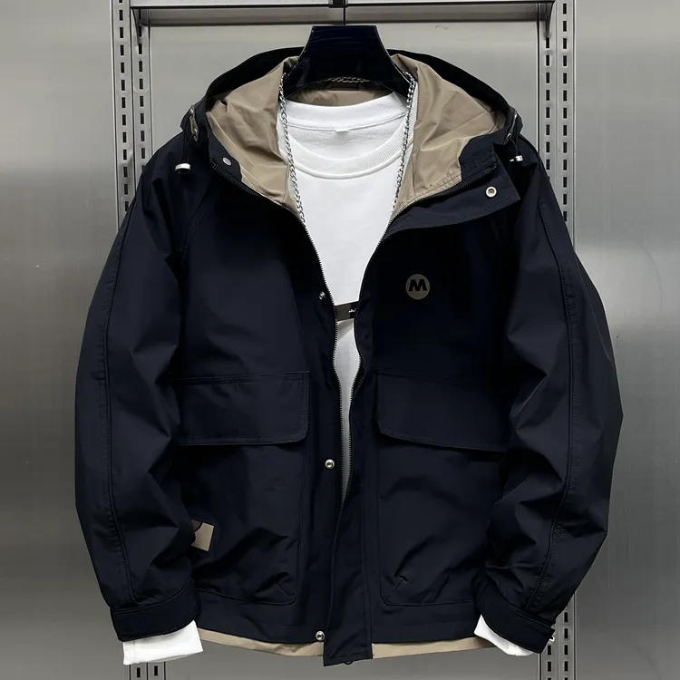 2025秋季男衣服高级感轻奢夹克外套网红炸街潮牌痞帅设计感冲锋衣
