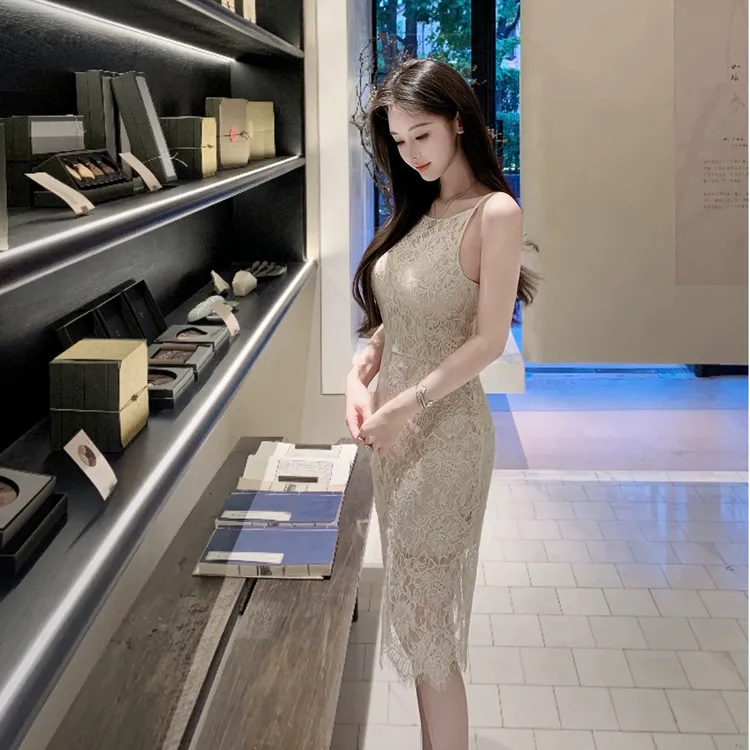【肤如凝脂的美】韩系气质女神2025夏季新款柔软蕾丝带胸垫连衣裙