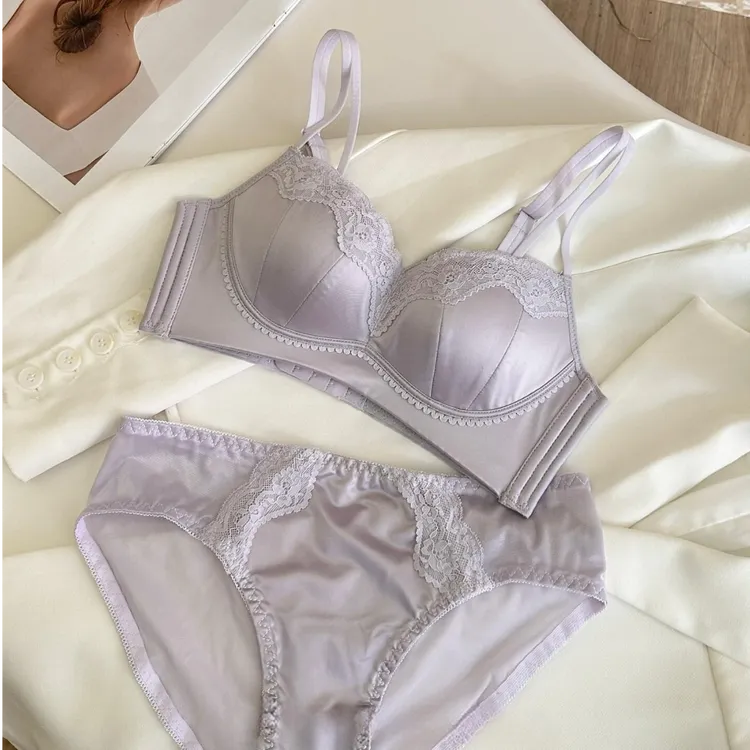 缎面蕾丝内衣女小胸聚拢无钢圈上托防下垂收副乳调整型文胸罩套装