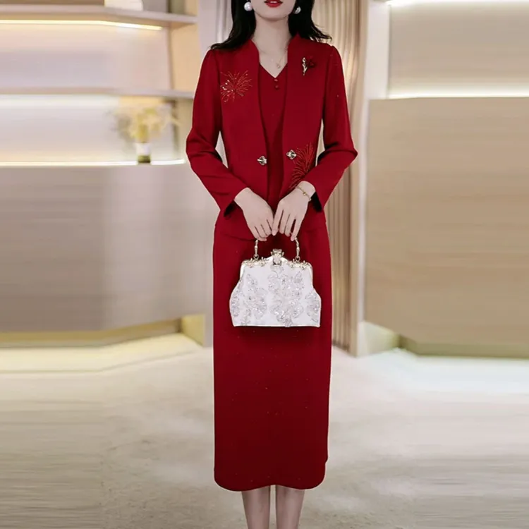 小余儿女装2025秋季新款A3269气质遮肉显瘦大码连衣裙女装连衣裙