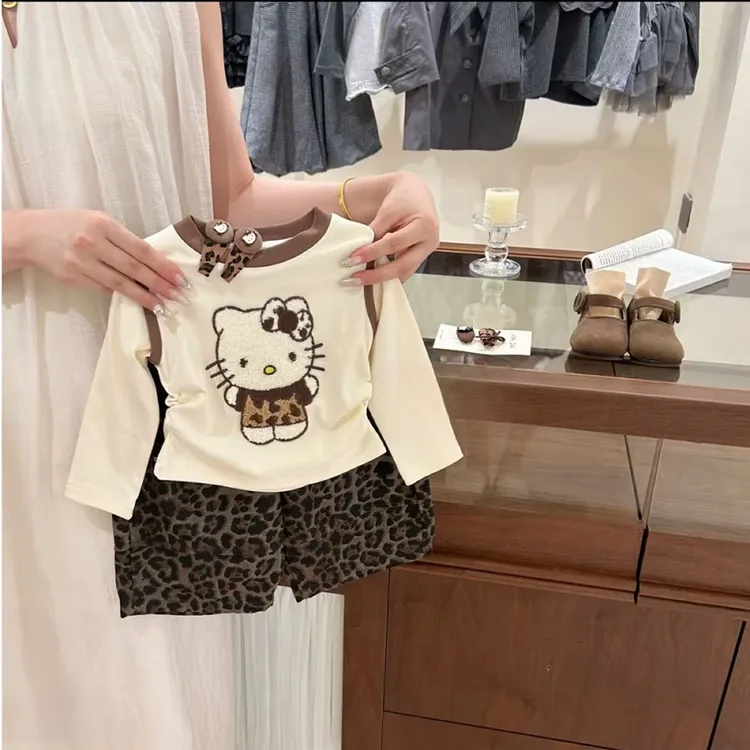 女童套装秋季2025新款儿童洋气kt猫长袖t恤豹纹棉布裤子