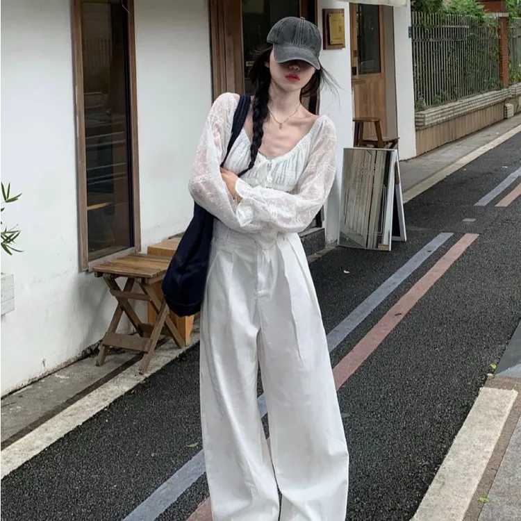 巨好看的夏装一整套甜美白色短款修身上衣高腰休闲宽松裤两件套装