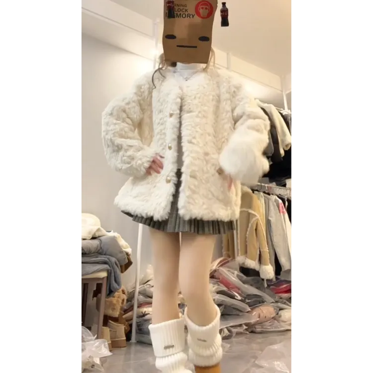 MARIE.COCO韩系小香风白色毛毛秋冬新款皮毛一体短外套半身裙套装