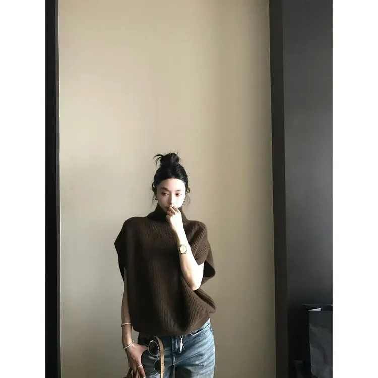 【璟璟专属】"智性叠叠乐" 懒人舒适区！轻柔暖肤绒毛毛衫马甲Q 9956#