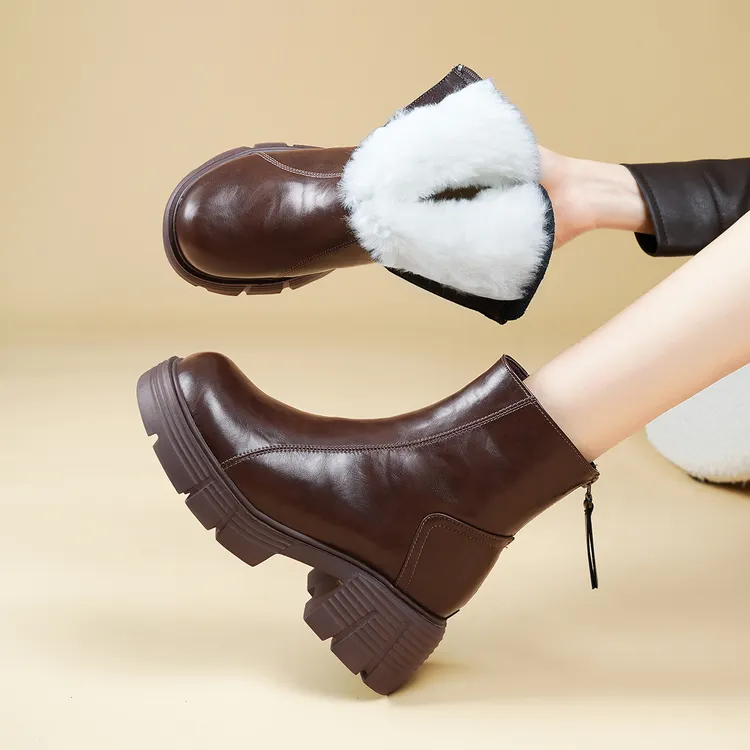 马丁靴女款加绒加厚大棉鞋厚底保暖女鞋粗跟短靴子皮毛一体雪地靴