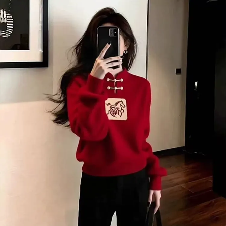 新年红色本命年马年毛衣女款秋冬新款新中式国风盘扣刺绣针织上衣