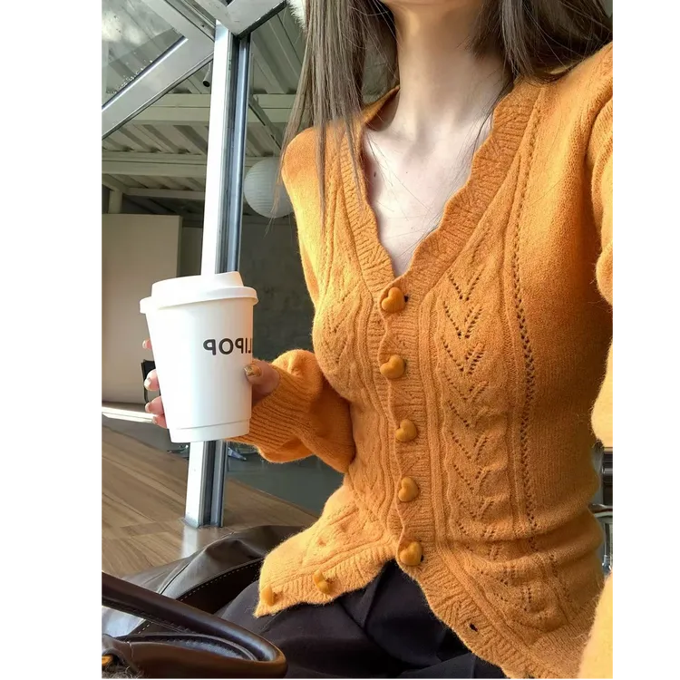 简约长袖针织圆领开衫新款设计感百搭上衣Y3834