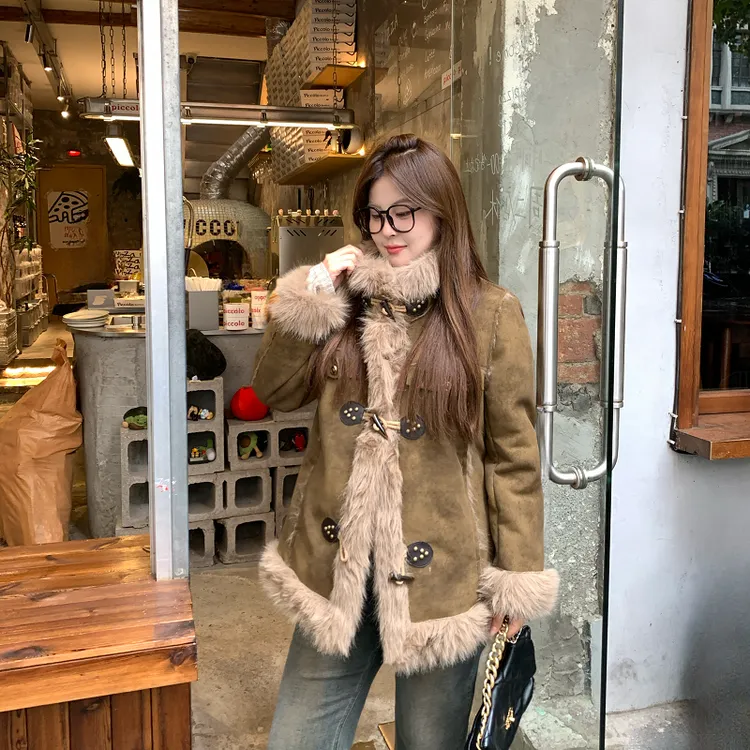 盈盈&南岛风 大码女装麂皮绒拼接冬季加绒保暖毛毛外套女ZYY2607