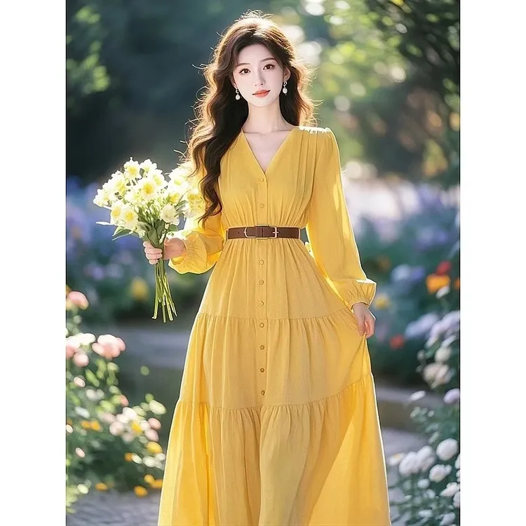 秋季绝美高端精致漂亮气质收腰长裙简单大方高级感黄色连衣裙女