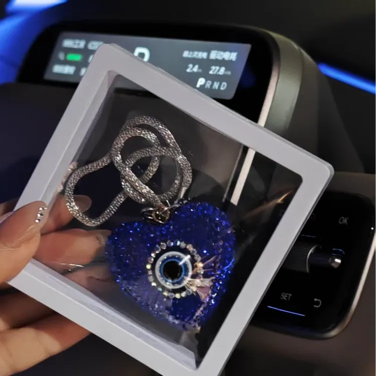 kuz名族风镶钻挂件