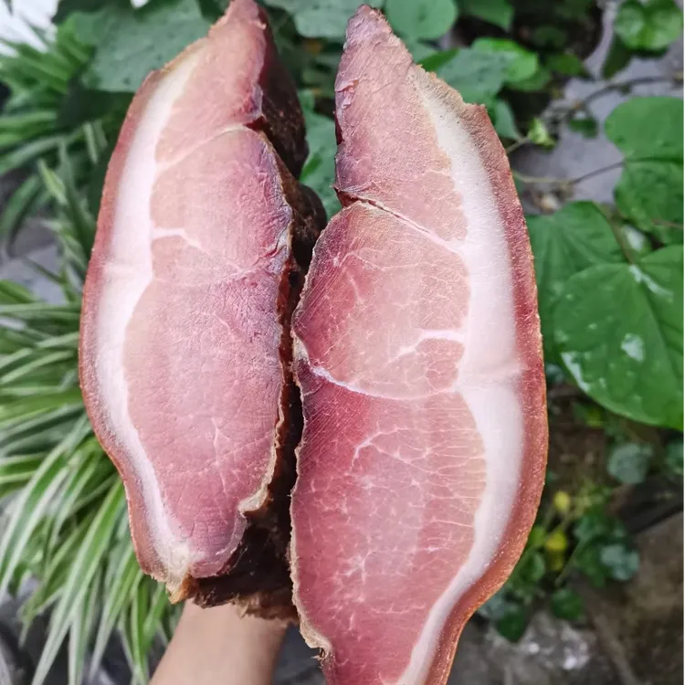 （烟熏佐敦肉）湖北宜昌长阳特产后腿腊肉柴火烟熏腌制咸肉美味