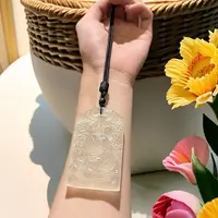 岫玉大日如来吊坠白色复古古法男士时尚手工十二生肖情侣挂坠