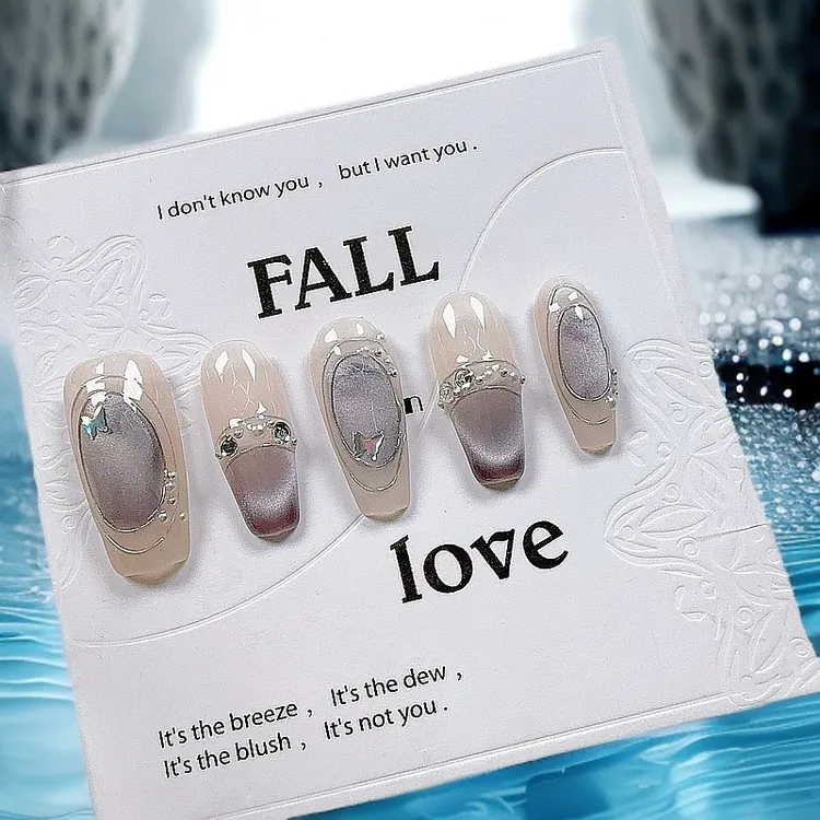 美甲甲片2025新款纯手工穿戴甲片纯手工法式穿戴蝴蝶猫眼光疗显白