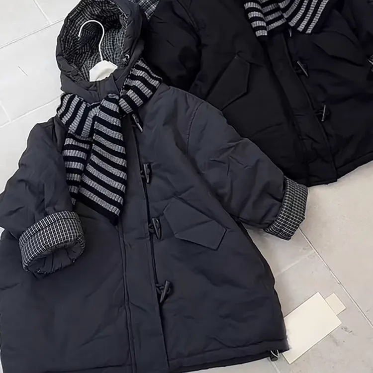 秋冬儿童牛角扣连帽棉服工装夹棉加厚加毛中长款大版型保暖外套