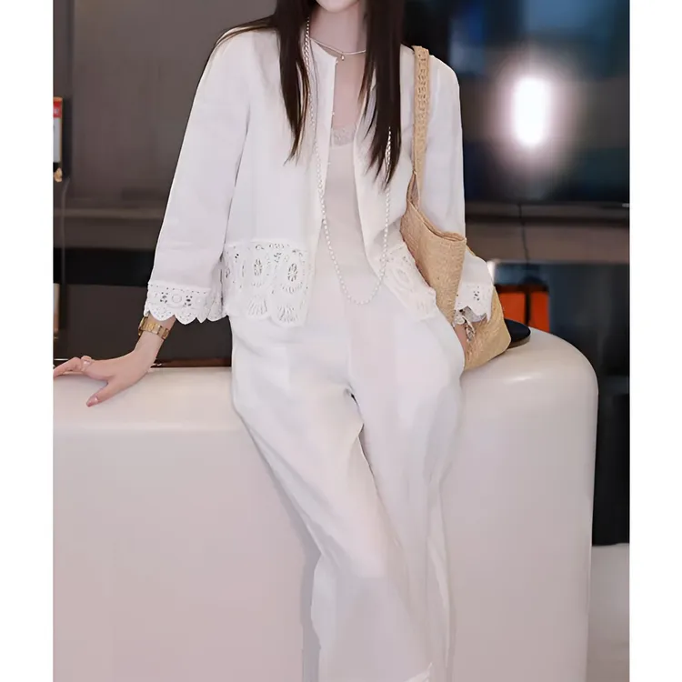 高级松弛感气质一整套穿搭蕾丝边白色上衣裤子套装女2025新款夏季