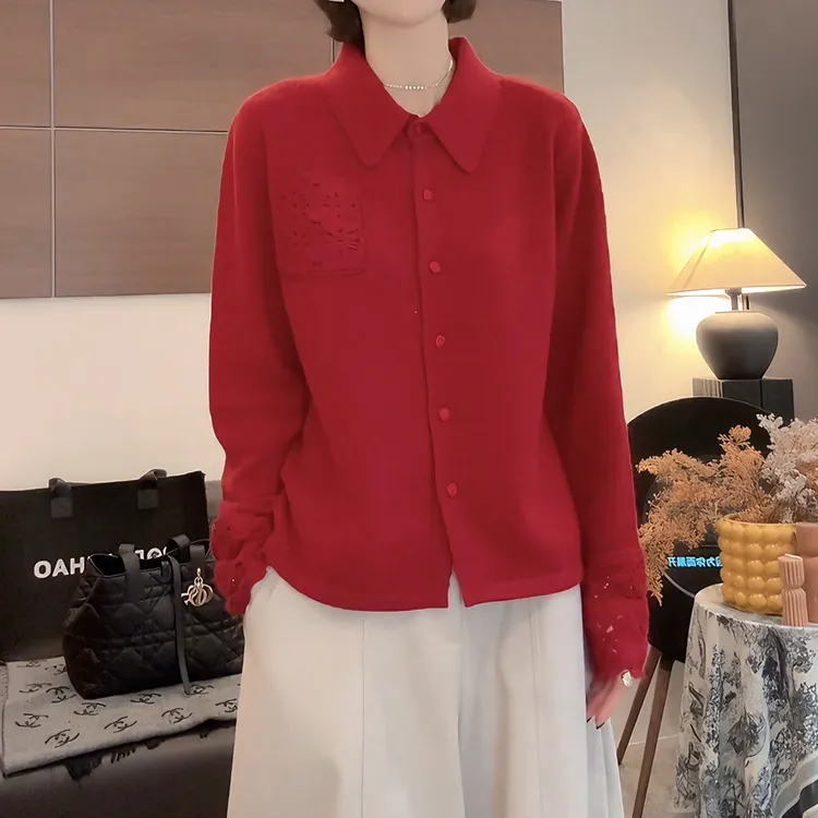 秋冬款高级精致钩花镂空针织衫女款爆款2025新款气质打底针织上衣