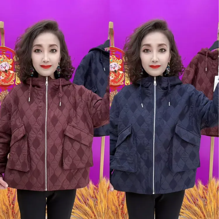 XU好运来25151时尚女士带帽外套两色