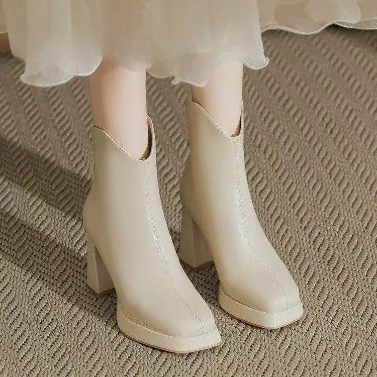 足主流法式英伦风时尚瘦瘦靴2025秋冬季新款时装靴高跟女短靴粗跟