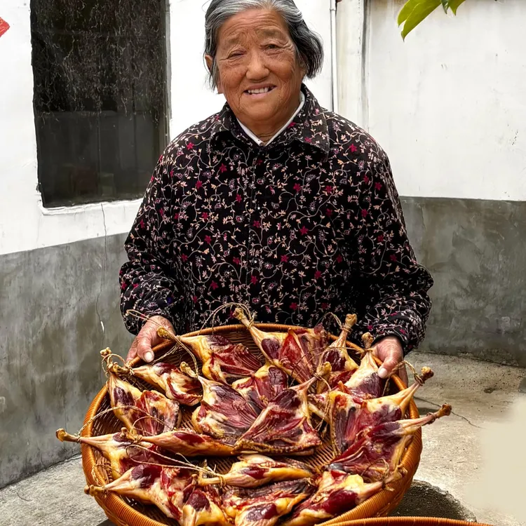 【真空袋装】好婆婆腊鸭腿 风干咸鸭腿 安徽特产农家手工腌制腊肉