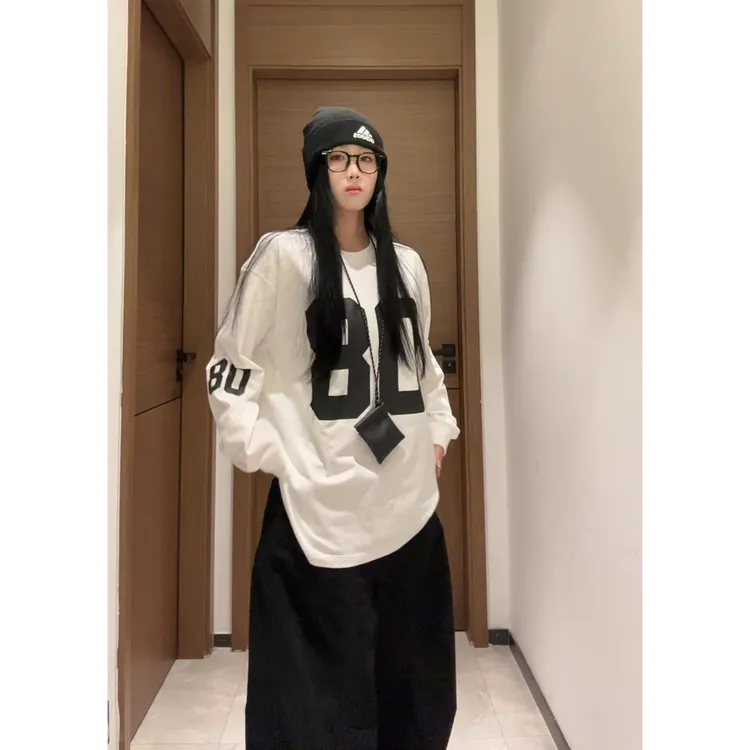 YWBY宽松设计感卫衣女早秋季新款美式复古圆领长袖百搭新款上衣 