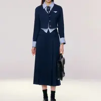 早秋绝美高级感穿搭一整套女2025新款百褶半身裙学院风毛昵套装