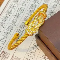 18k金马蹄扣麻花开口手镯a09