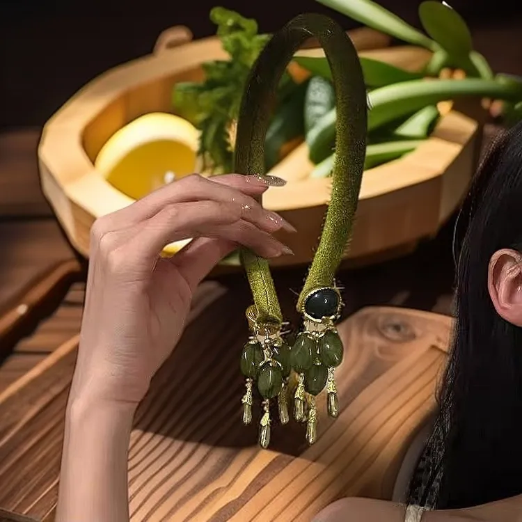 秋冬复古橄榄宝石绿流苏发箍新中式发饰头箍女假耳环古风头饰发