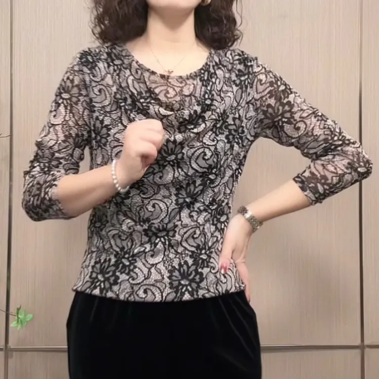 早秋新款2025时尚显瘦堆堆领印花女款长袖打底小衫妈妈装洋气上衣